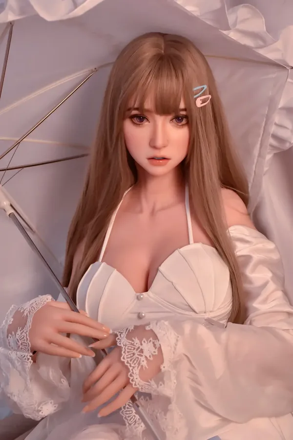 Elsa Babe Ayanokouji Akane