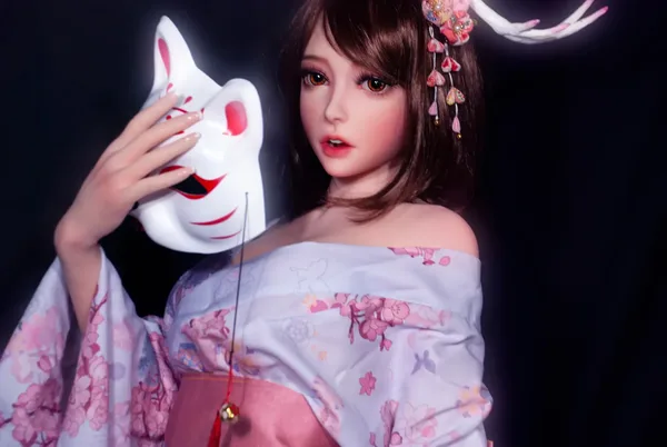 Elsa Babe Akimoto Mizuki