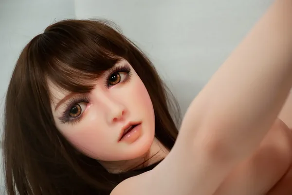 Elsa Babe Fujii Kanon