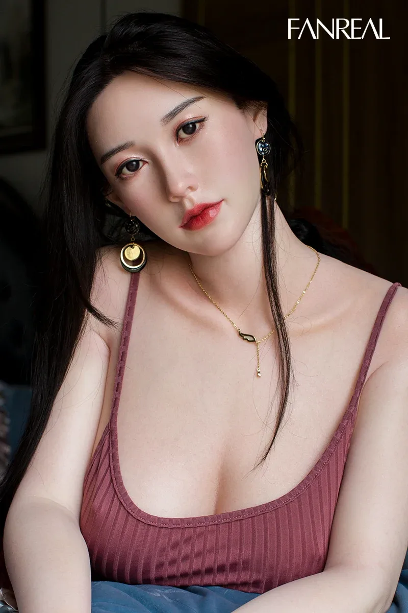 Fanreal Vivi WENCH