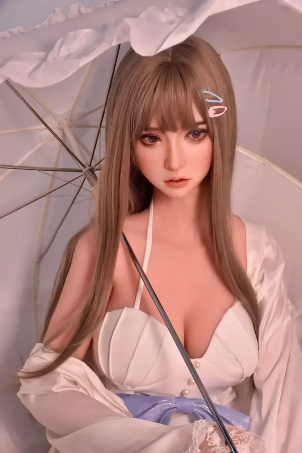 Elsa Babe Ayanokouji Akane