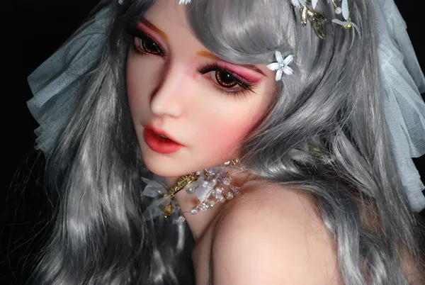 Elsa Babe Yoshida Ayumi