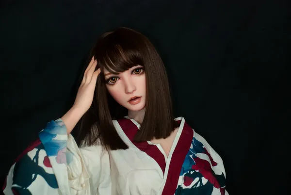Elsa Babe Fujii Kanon