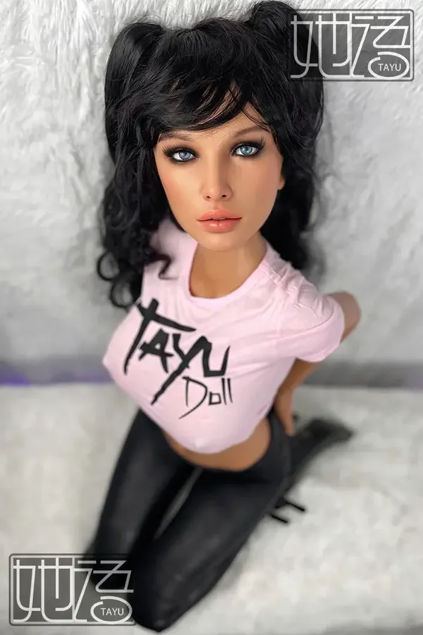 Tayu 148cm D cup - Ivy