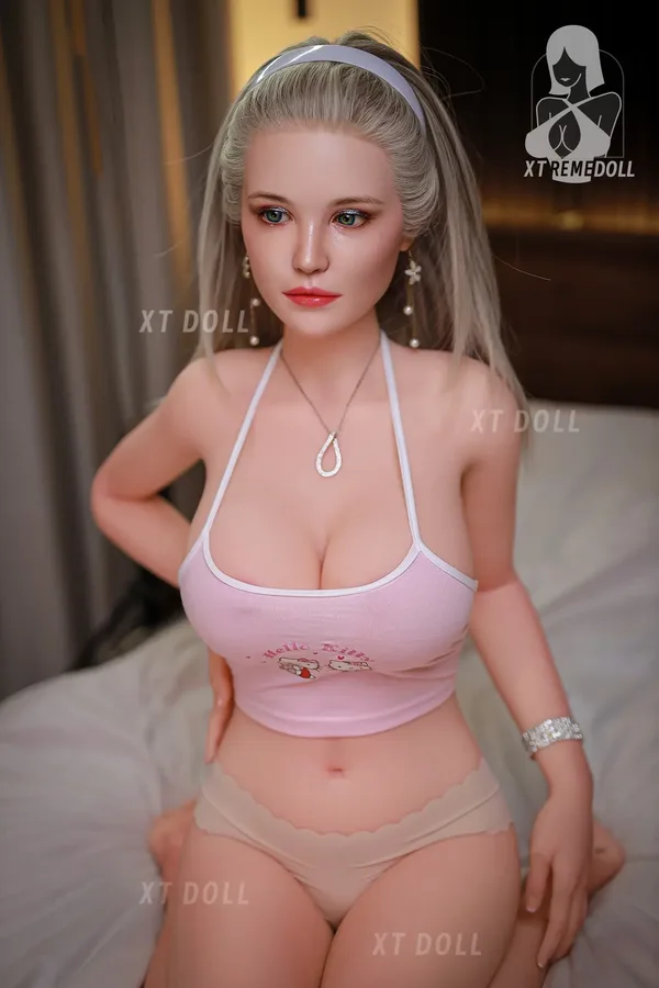 XT Doll 158cm F cup - Sally