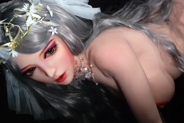 Elsa Babe Yoshida Ayumi