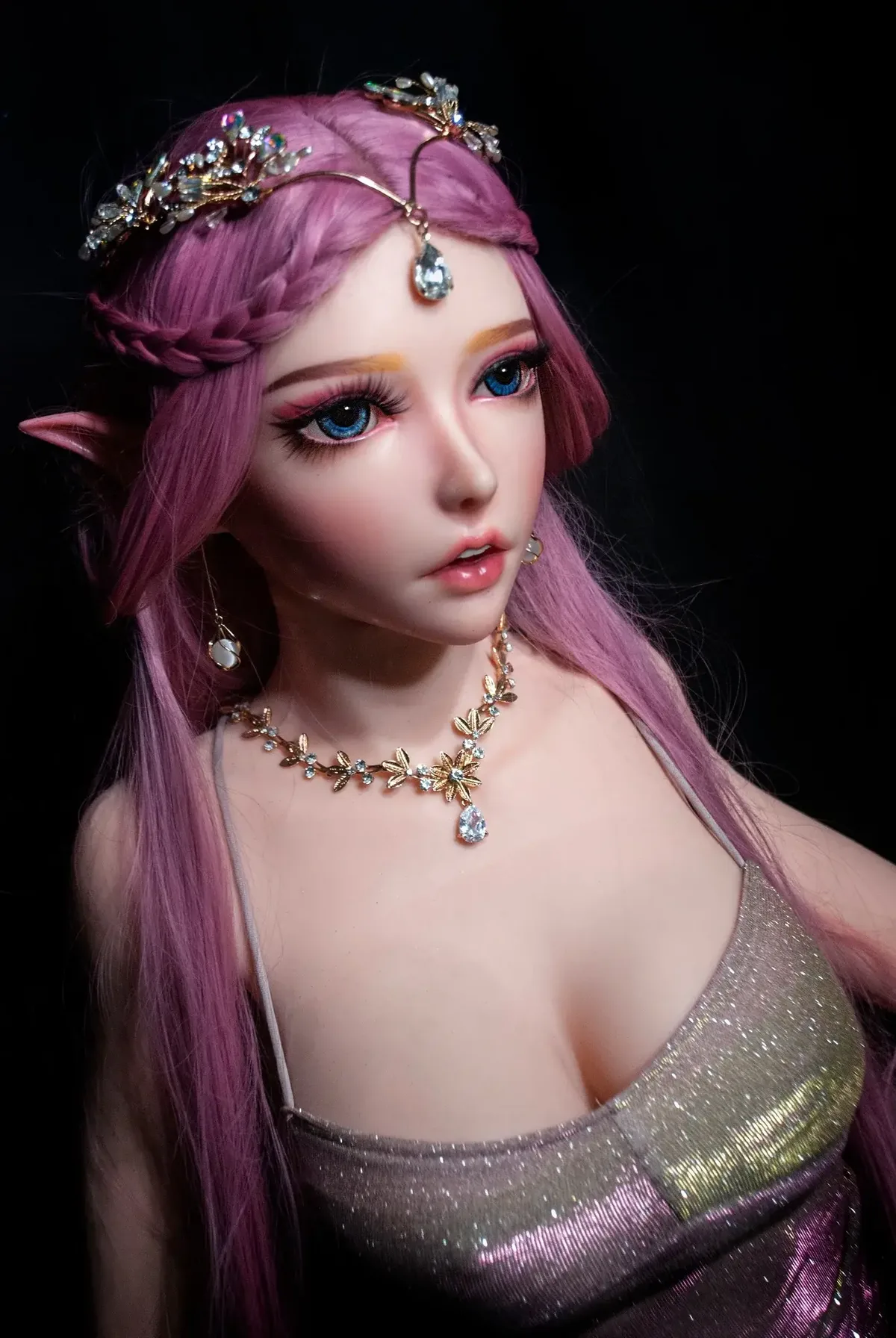 Elsa Babe Takano Rie