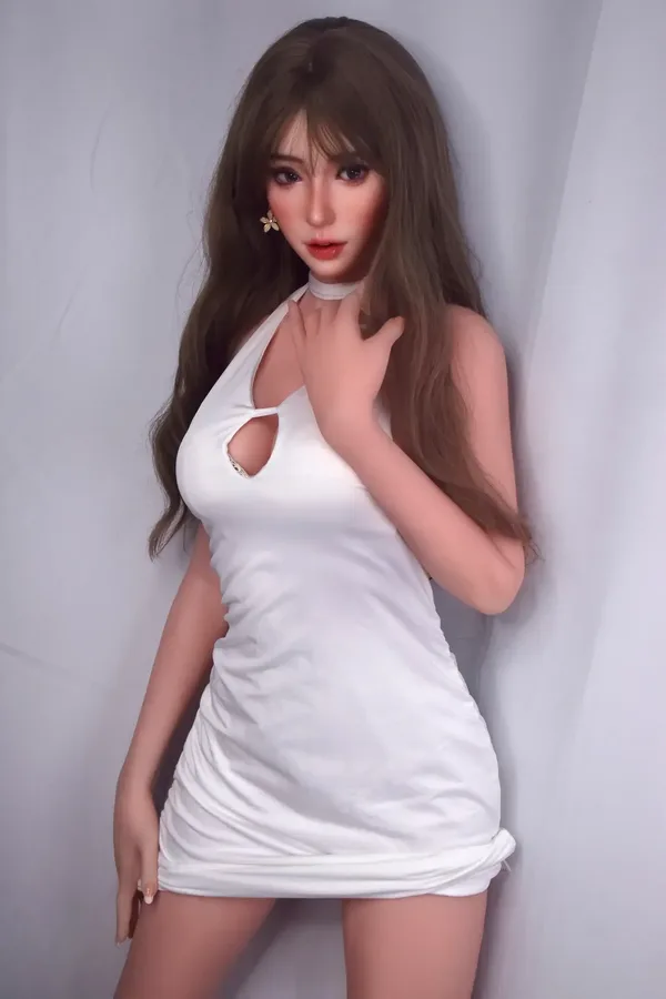 Elsa Babe Amami Tomoko